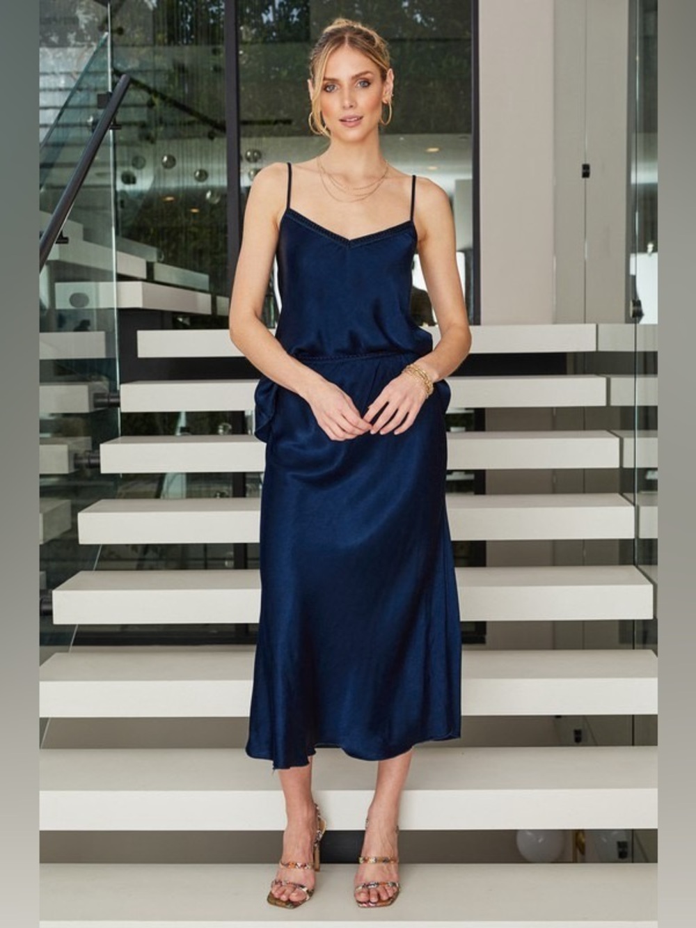 (9298/235110-NAVY) SOLID ELASTIC LACE TRIM WAIST SILKY VISCOSE MAXI SKIRT - Picture 4 of 4
